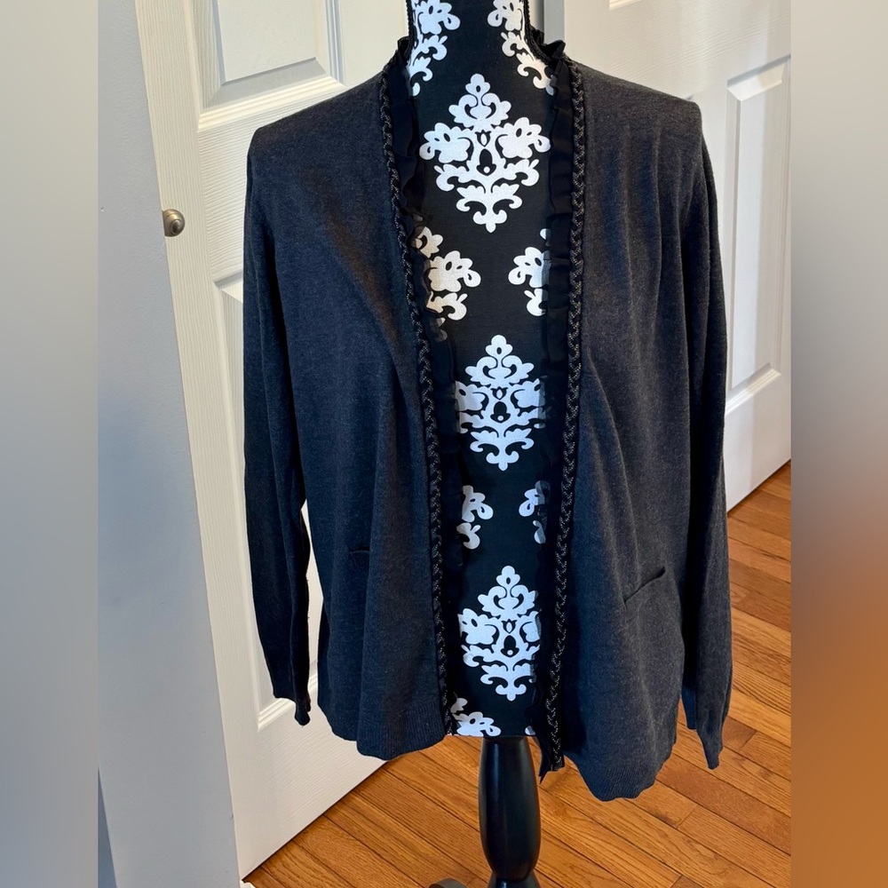 Loft Gray Open Cardigan Large Decorative Front Placket And Silver Collar Pockets